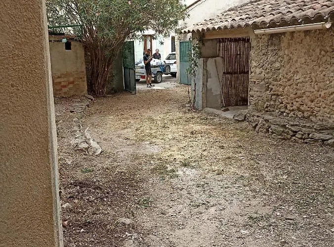 Maison De Village Avec Exterieur